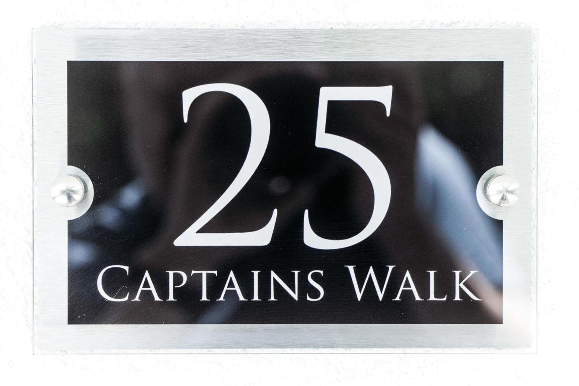 25 Captains Walk - 1 Bedroom Apartment - ساونديرسفوت المظهر الخارجي الصورة
